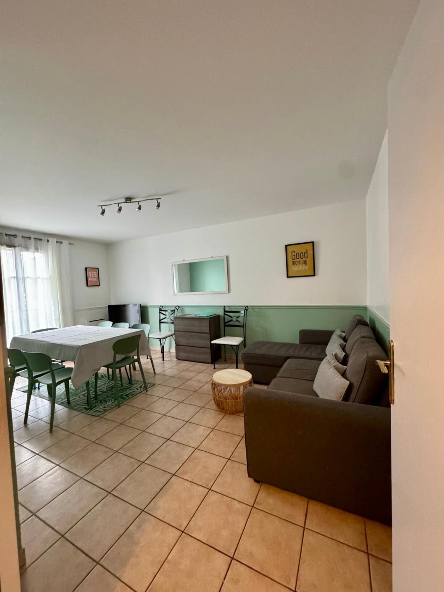 Disney, Very Nice 2 Bedrooms Family Apartment, Wifi, Netflix 8 Pers Chessy  Exteriér fotografie