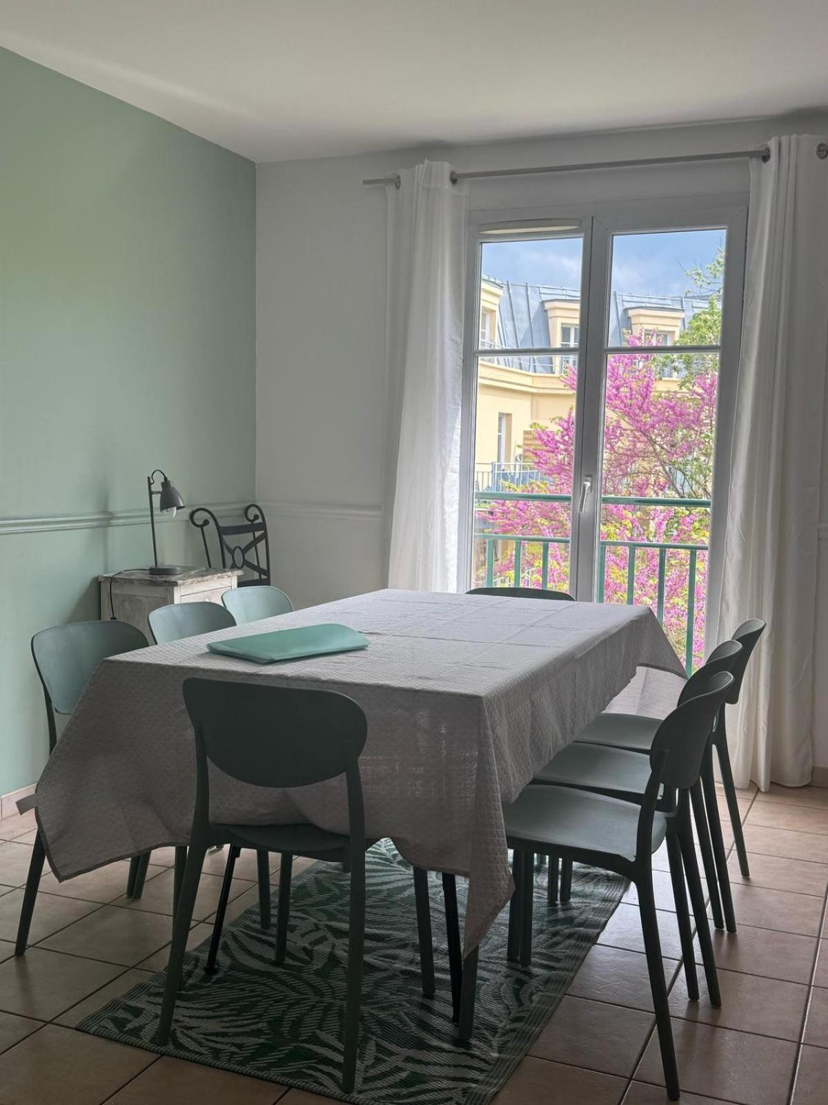 Disney, Very Nice 2 Bedrooms Family Apartment, Wifi, Netflix 8 Pers Chessy  Exteriér fotografie