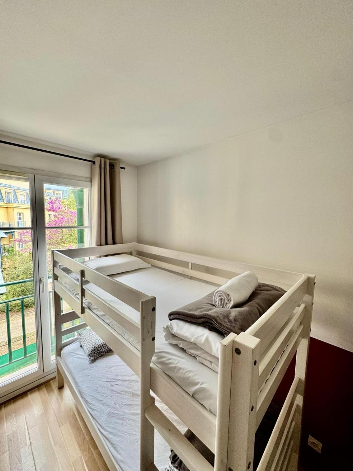 Disney, Very Nice 2 Bedrooms Family Apartment, Wifi, Netflix 8 Pers Chessy  Exteriér fotografie